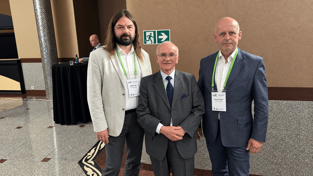 Wiesław Kozioł, Michał Firlej i Krzysztof Skolak Szkoła Górnictwa Odkrywkowego